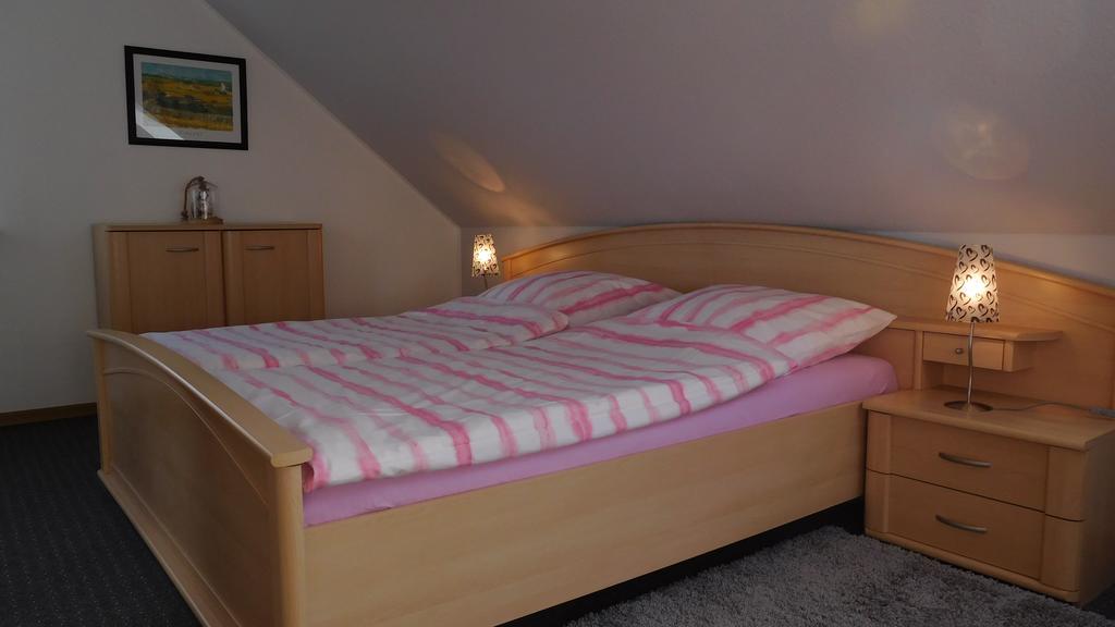 Ferienwohnung Familie Huebner Любек Екстериор снимка