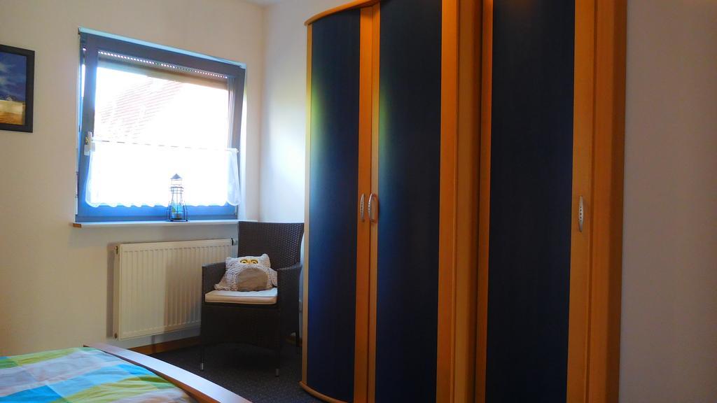 Ferienwohnung Familie Huebner Любек Екстериор снимка